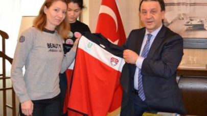 IŞIKLAR’DAN MALZEME DESTEĞİ