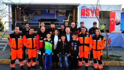 Deprem tırı'nı 5 bin kişi ziyaret etti