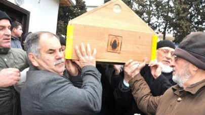 GÜLKOKU’NUN ANNEANNE ACISI