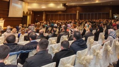 Kanarya mahallesi sakinleri, Yeniay’la buluştu