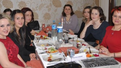 BİR TAŞLA İKİ KUŞ