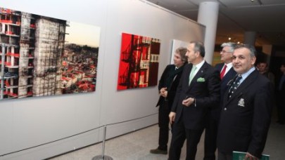 YEŞİL SERGİ KAPILARINI SANATSEVERLERE AÇTI