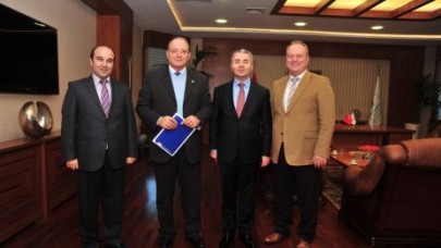 OMURİLİK FELÇLİLERİ DERNEĞİ’NE BELEDİYEDEN SÜREKLİ DESTEK…