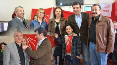 CHP BEYLİKDÜZÜ’NE  YENİ ÜYELER GELDİ