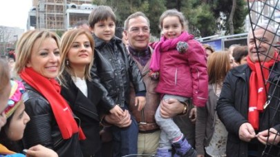 Şiddete karşı kilit vurdular