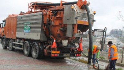 Beylikdüzü’nde yağışlı havalara karşı tedbir