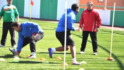 TEPECİK YUVASINA DÖNDÜ