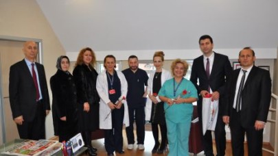 Sağlık çalışanlarına 14 Mart ziyareti