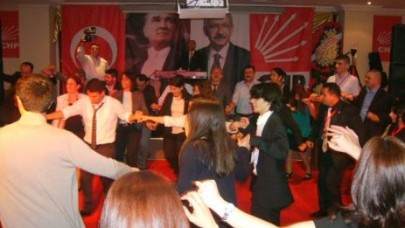 CHP BÜYÜKÇEKMECE YEMEKTE BULUŞTU