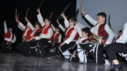 Minikler Çanakkale ruhunu canlandırdılar