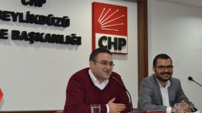 'AKP’nin yaptığı büyük güçlere şirin gözükme arzusu'