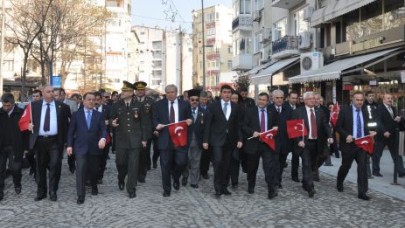 Silivri Çanakkale şehitlerini andı