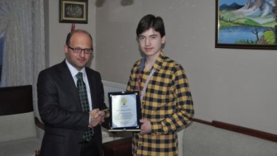 Babayiğit'ten şampiyona ziyaret