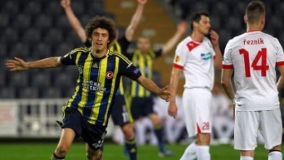 Aykut Kocaman'dan G.saray'a Taş