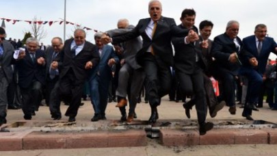 İstanbul'da nevruz kutlaması Topkapı'da yapıldı.