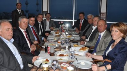 SERT ESKİ BAŞKANLARI AĞIRLADI