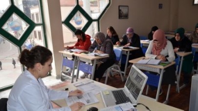 Tepecik’li bayanlar İngilizce öğreniyor…