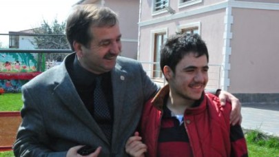 OTİZM HASTALARINA SÜRPRİZ ZİYARET…