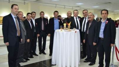 DOSTLARI AŞIK VEYSEL’İ UNUTMADI