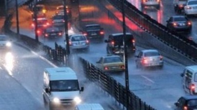 Antalya Kapkara Kıyameti Yaşadı