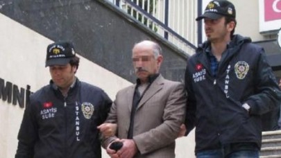 Oğlunu ağır yaraladı, korkan eşi 4. kattan atlayıp öldü