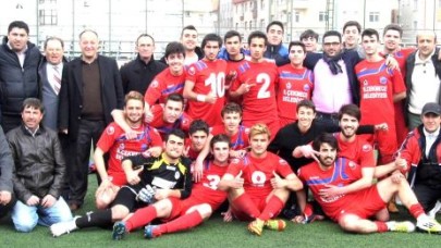 B.ÇEKMECELİ GENÇLER ZAFER SARHOŞU