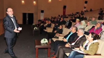 “İfade biçimi iletişimde her şey demektir”