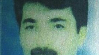 Üvey Babasını Öldürüp Bavulunu Topladı