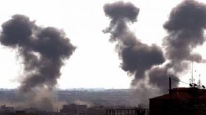 İsrail Gazze'yi Vurdu