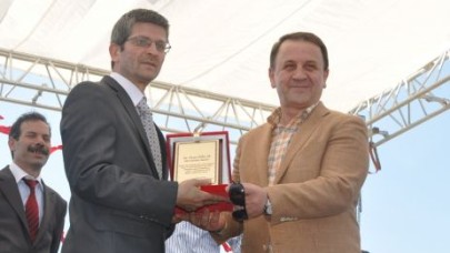 Romanlar’dan Işıklar’a teşekkür