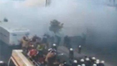 DİSK kortejine gaz bombası