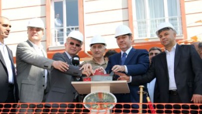 Pınar Camisinin Temeli Atıldı