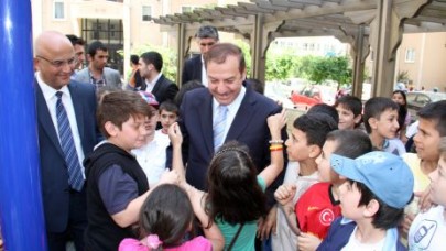 Kadıoğlu, Kiptaş 2. Etap site sakinleri ile bir araya geldi