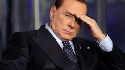 Berlusconi’ye hapis cezası