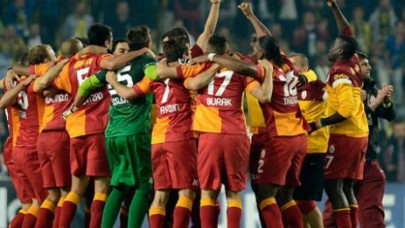 Kadıköy'de yenildi, kutlama yaptı