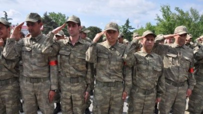 Yemin ederek asker oldular...