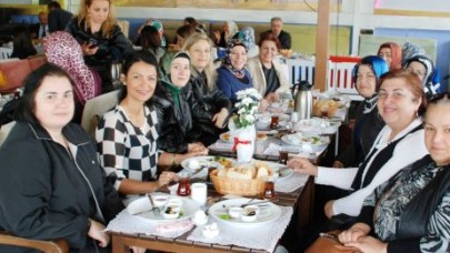 Esnaf Odasından Anneler Günü Programı