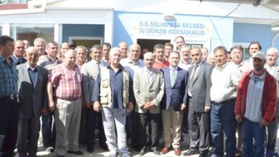 Işıklar Selimpaşalı balıkçıların kongresine katıldı