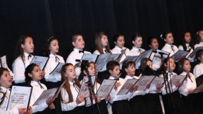 Bilgi Evleri Anneler Gününü Kutladı