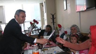 Hanaklı anneler bir araya geldi