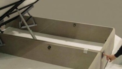 Baza Altında Korkunç Ölüm