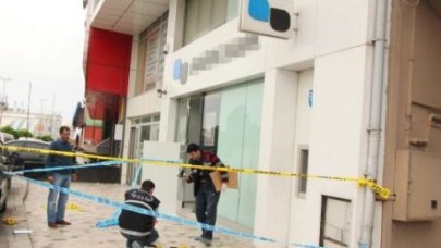 Avcılar'da Silahlı Banka Soygunu