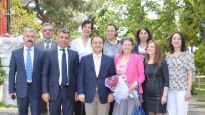 Işıklar annelerle baharı karşıladı