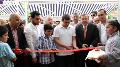 Mahmut Bahadır Camii İbadete açıldı
