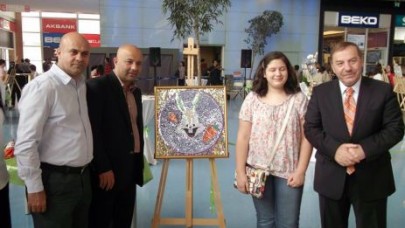 Tay’dan kukla sergisi