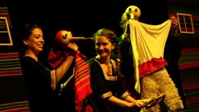 Çocuklar Kukla Festivali’nde Eğlendi