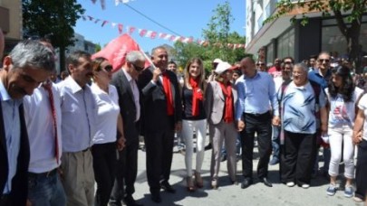 Tekin'den AKP'ye; Hedef şaşırtmaya çalışıyorsunuz!