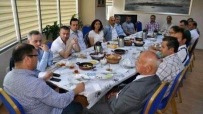 Karakaş “İşimiz hizmet gücümüz millet”