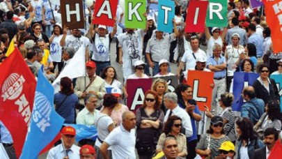 Müdahale olursa 240 bin memur iş bırakacak.