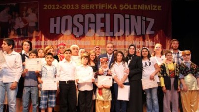 Kültür-Sanat Kursiyerleri Mezun Oldu